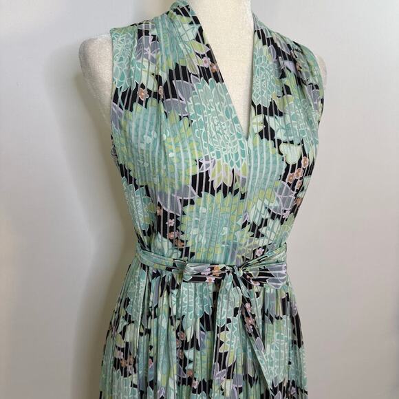 Kate Spade Floral Dalia Bloom Burnout Belted Dress - Picture 2 of 9